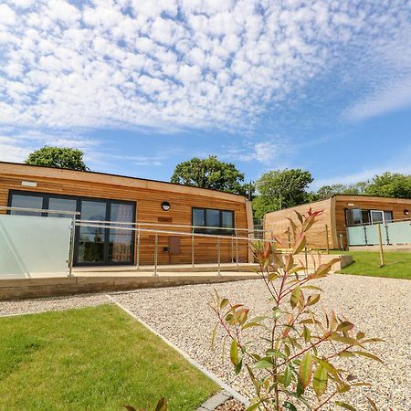 Barolo Villa Ryde  Luaran gambar