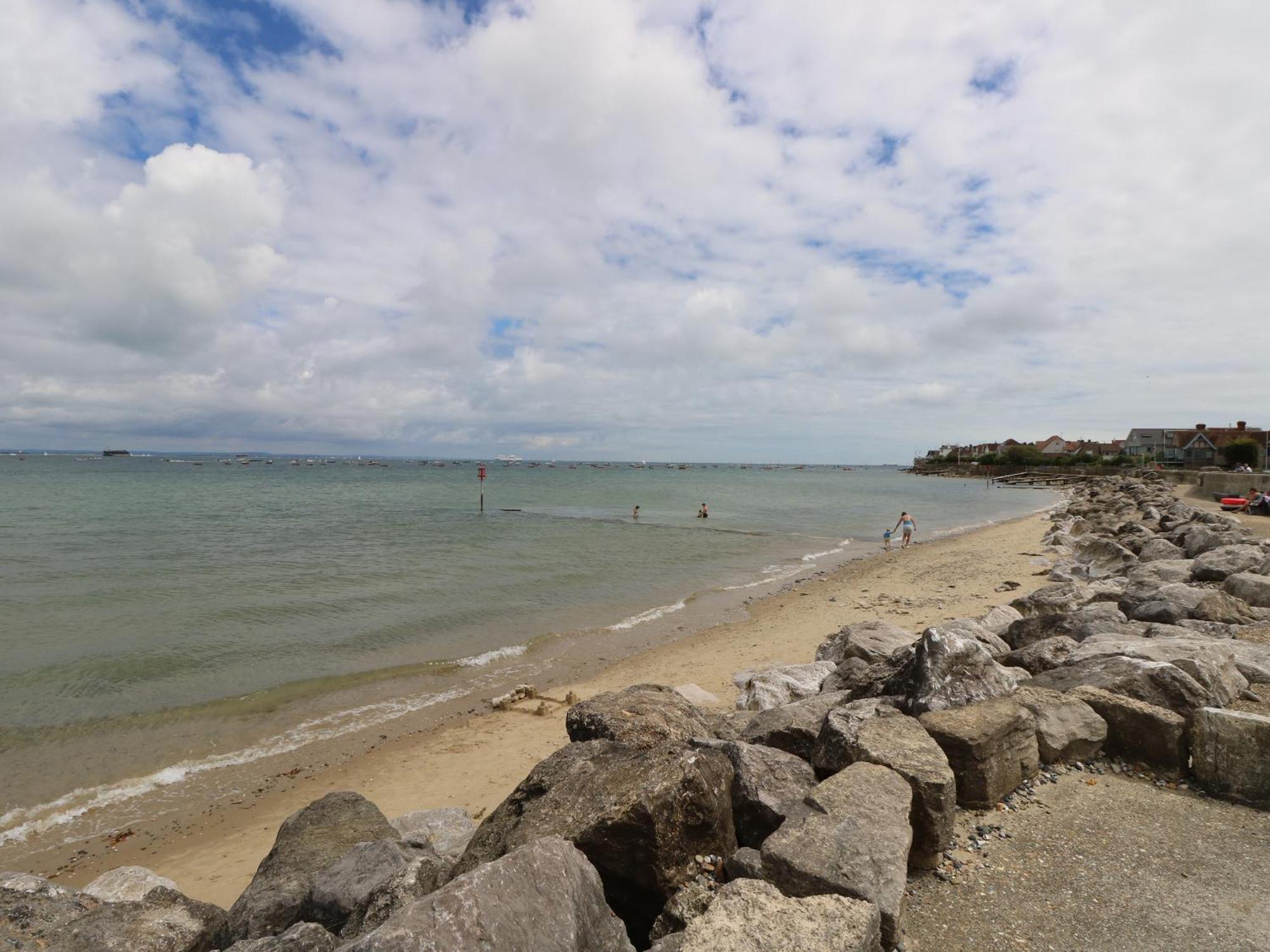 Barolo Villa Ryde  Luaran gambar