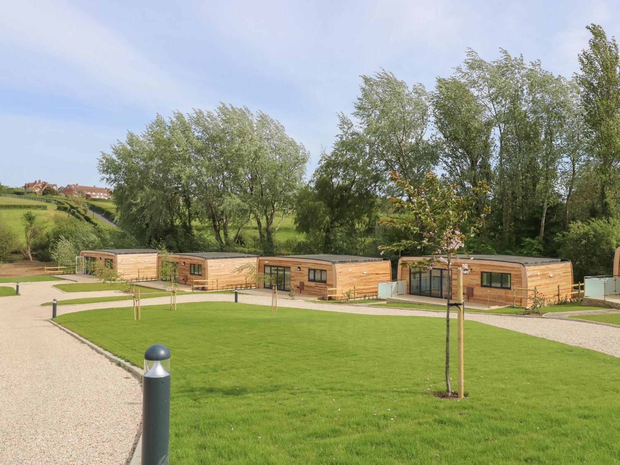 Barolo Villa Ryde  Luaran gambar