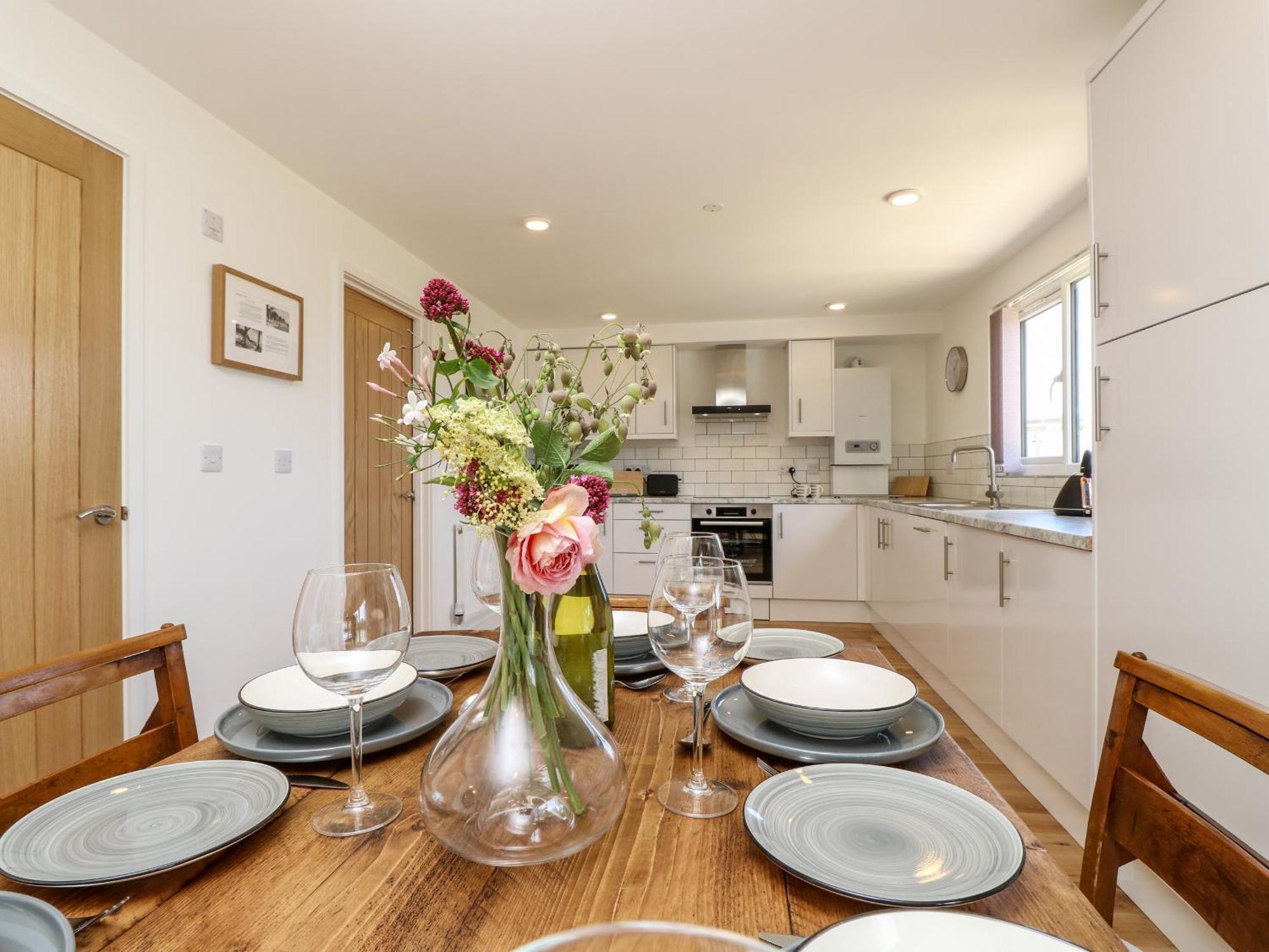 Barolo Villa Ryde  Luaran gambar