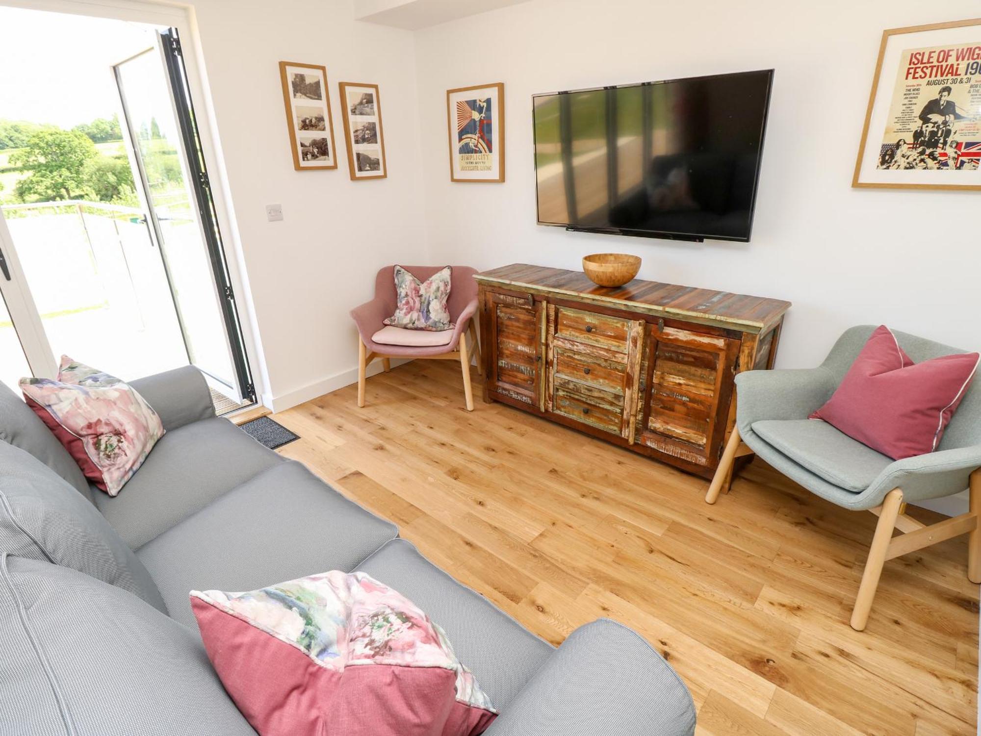 Barolo Villa Ryde  Luaran gambar